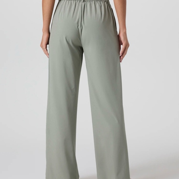 Vuori Villa Trousers in Laurel - Picture 2 of 6